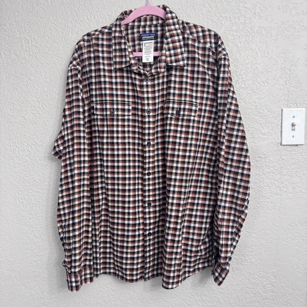 Patagonia Organic Cotton Plaid Button Up Shirt Men’s XXL Brown Blue Flannel